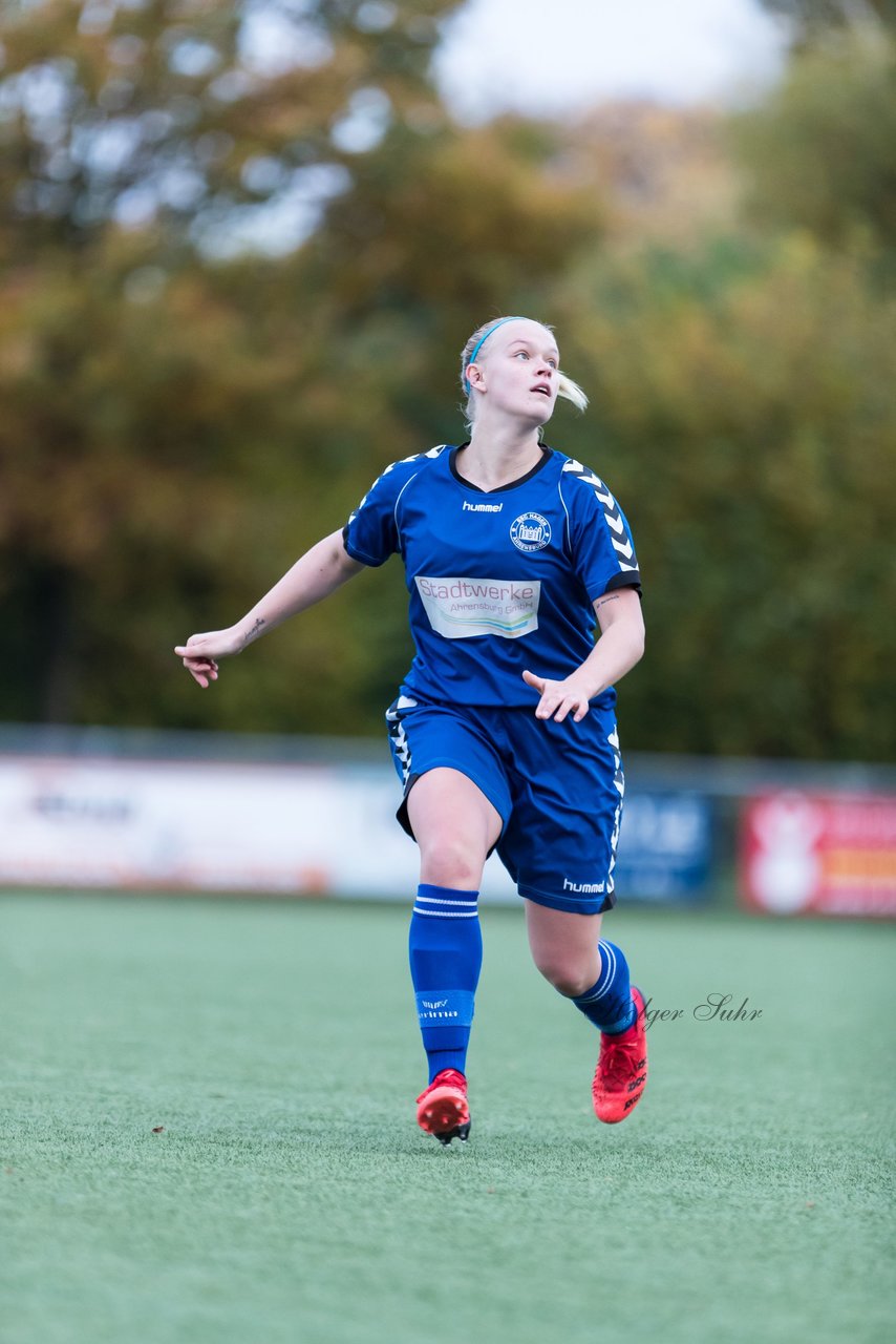 Bild 309 - F SSC Hagen Ahrensburg - SV Frisia 03 Risum-Lindholm : Ergebnis: 2:0